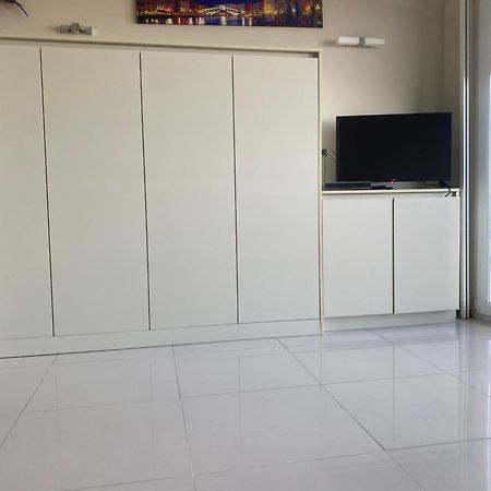 "Puerto Christo" - Beautiful Studio With Seaview In Ostend T70 Luaran gambar